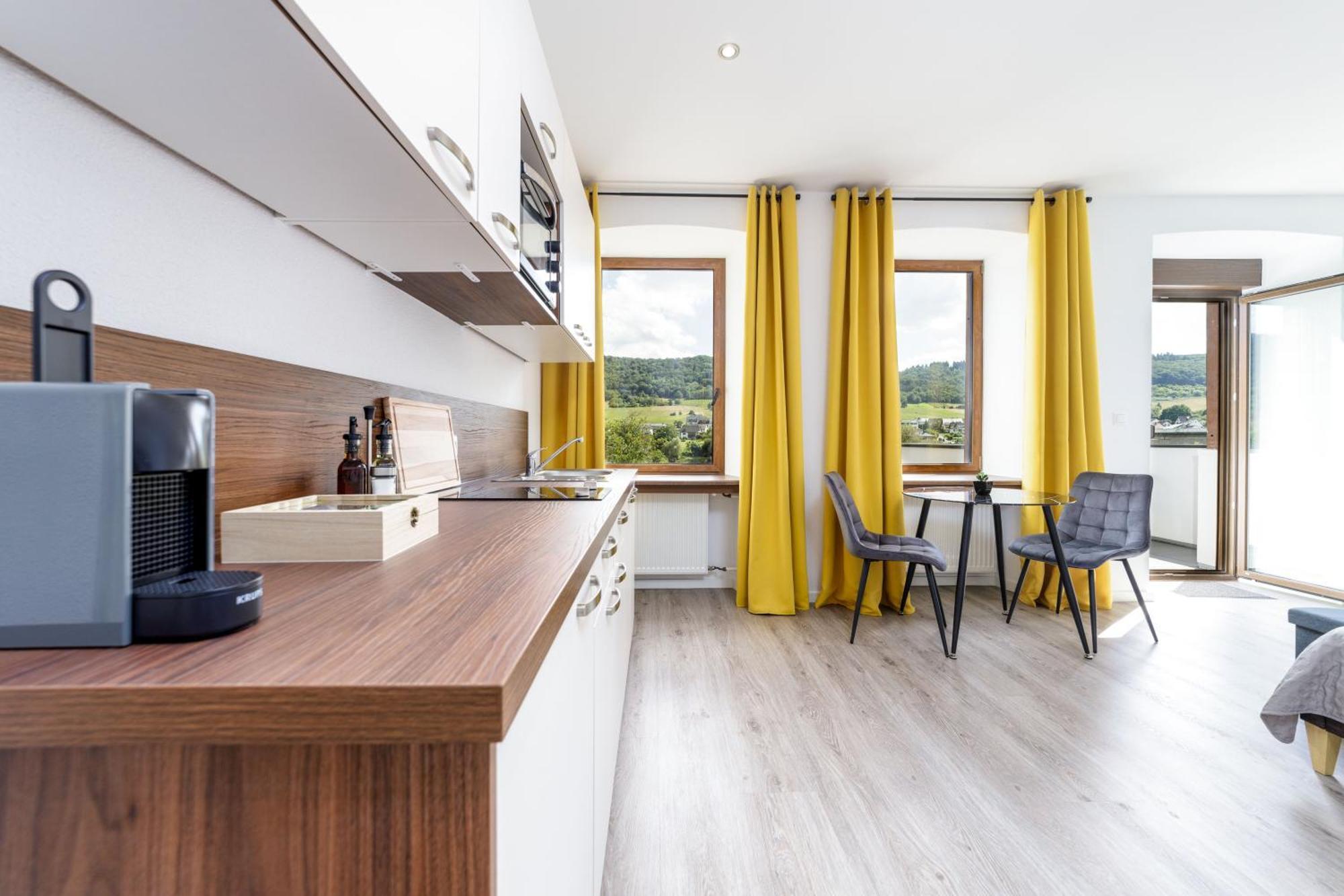 Vonmos Moselblick Apartments Kinheim Exterior photo
