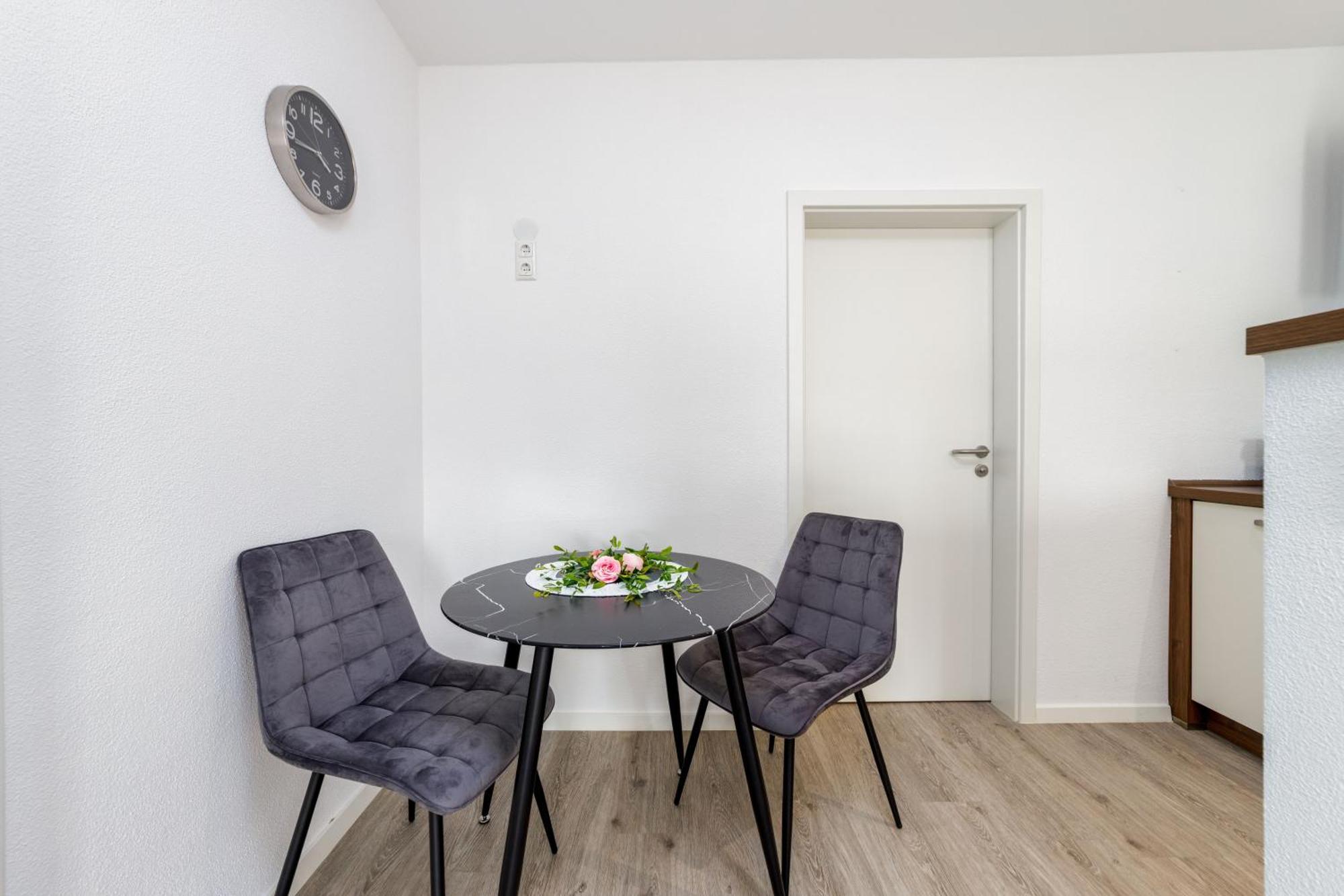 Vonmos Moselblick Apartments Kinheim Exterior photo