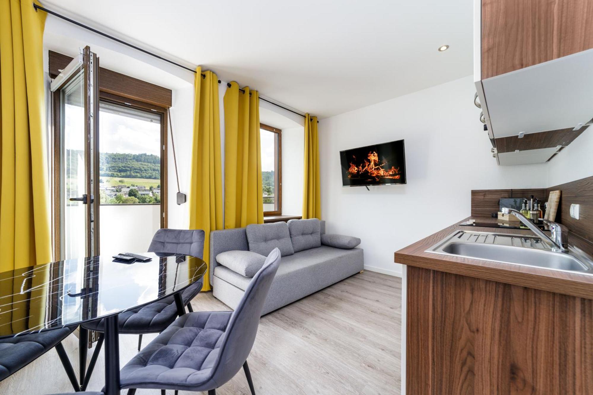 Vonmos Moselblick Apartments Kinheim Exterior photo
